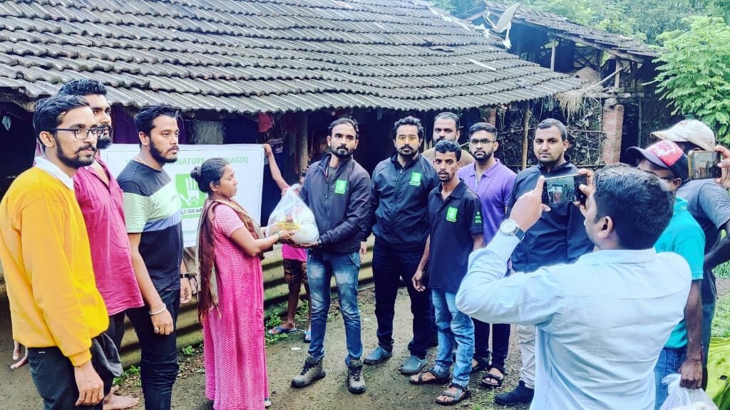 Donating food to the families stuck in Natural Disaster Ratnagiri